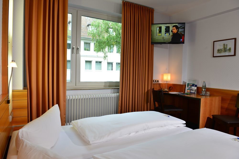 Messehotel Koeln-Deutz 외부 사진